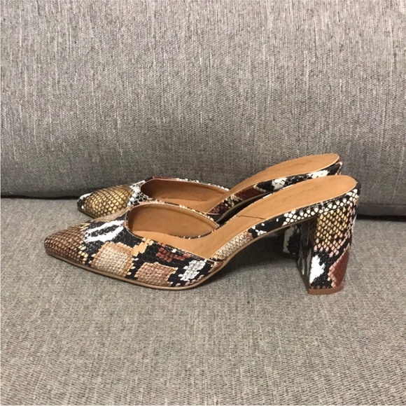 Qupid Snakeskin Block Slide Heel - Picture 1 of 5